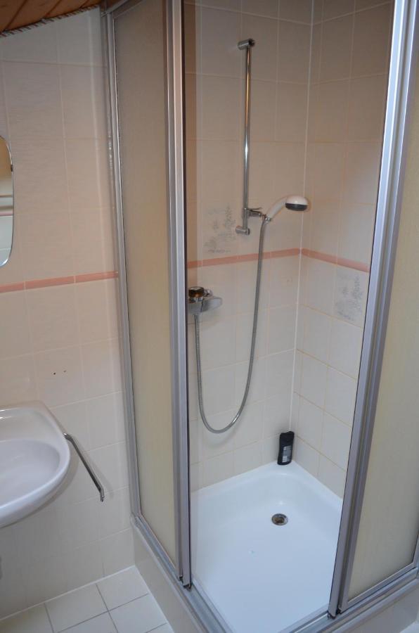 Logement Chez L'Habitant Etage Independant Grône Zewnętrze zdjęcie